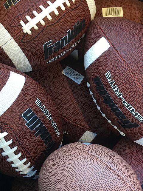 次披上紅藍 次披上紅藍